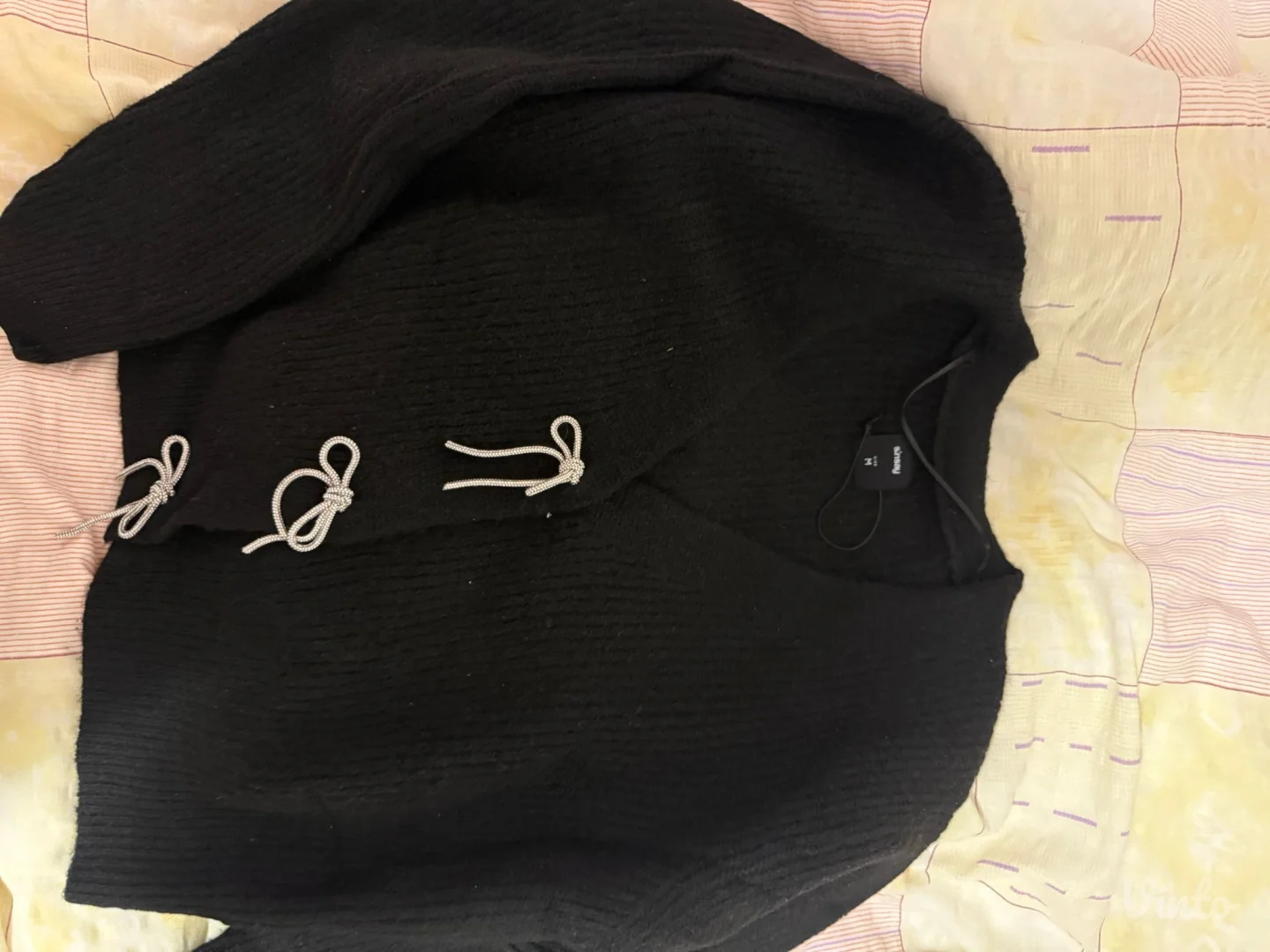 dzemper sa mašnicama