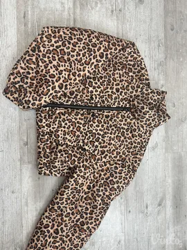 Leopard zara jaknica