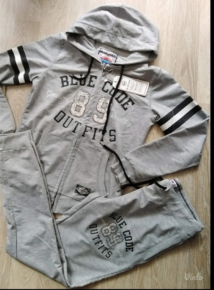 Ženska komplet trenerka- nova