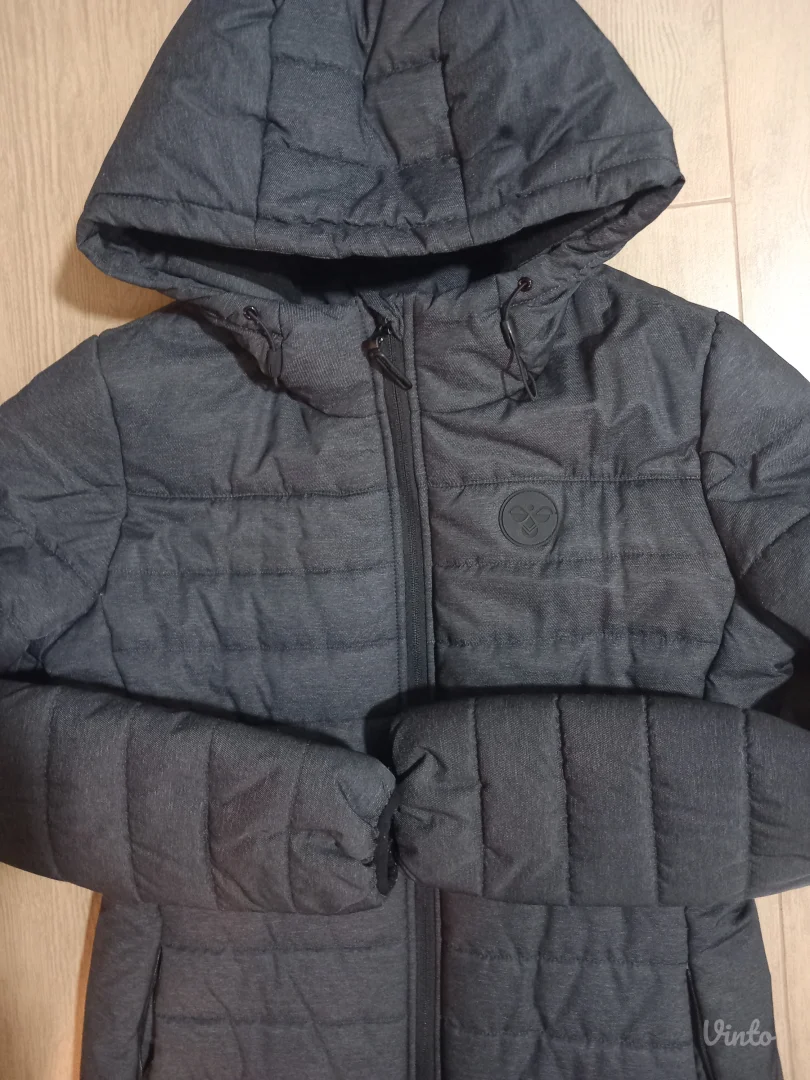 Hummel jakna S velicina