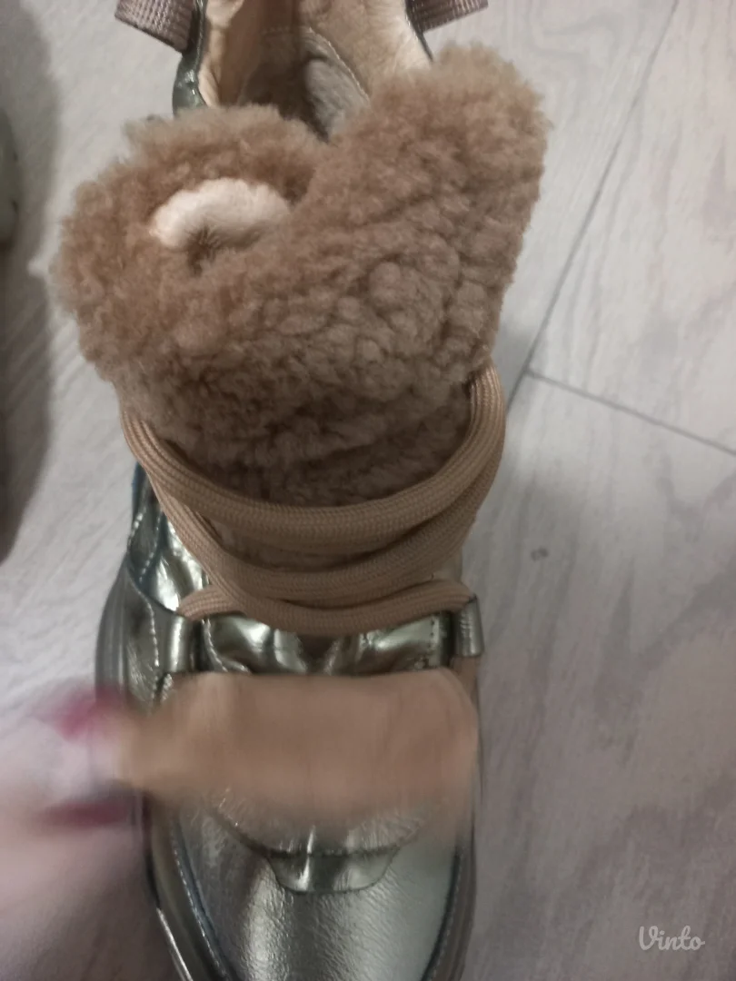 Ženske zimske cipele- nove