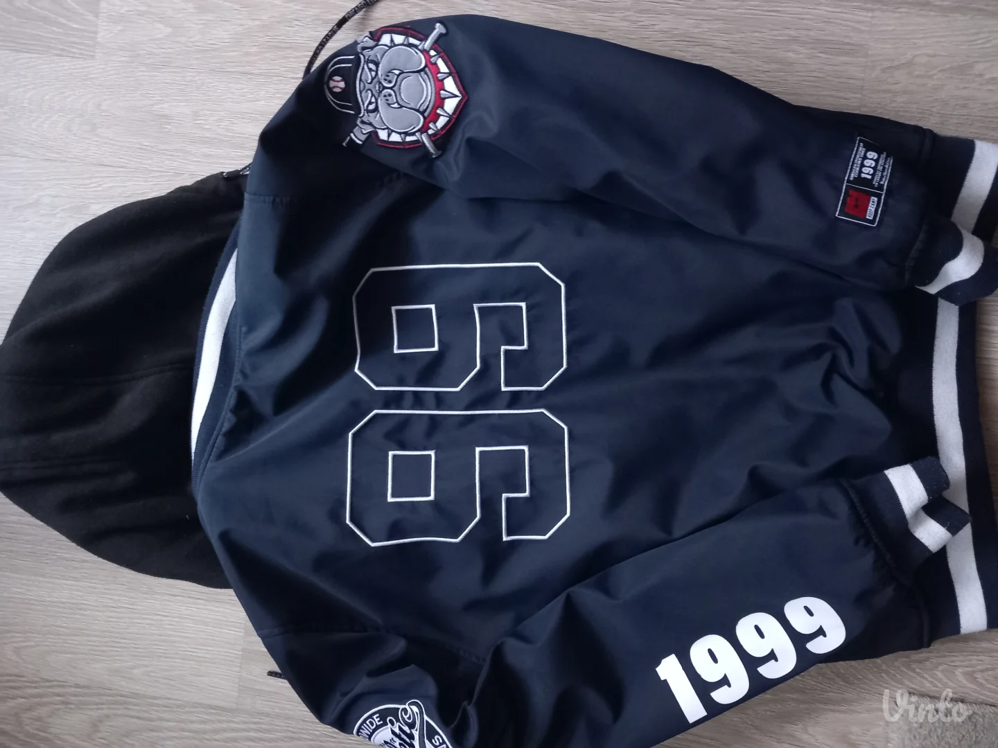 Muška jakna xs velicina