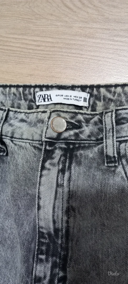 Zara farmerke 38 broj