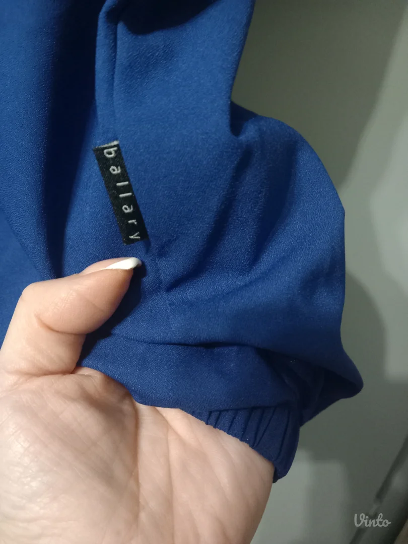 Ballary bluza 38 velicina