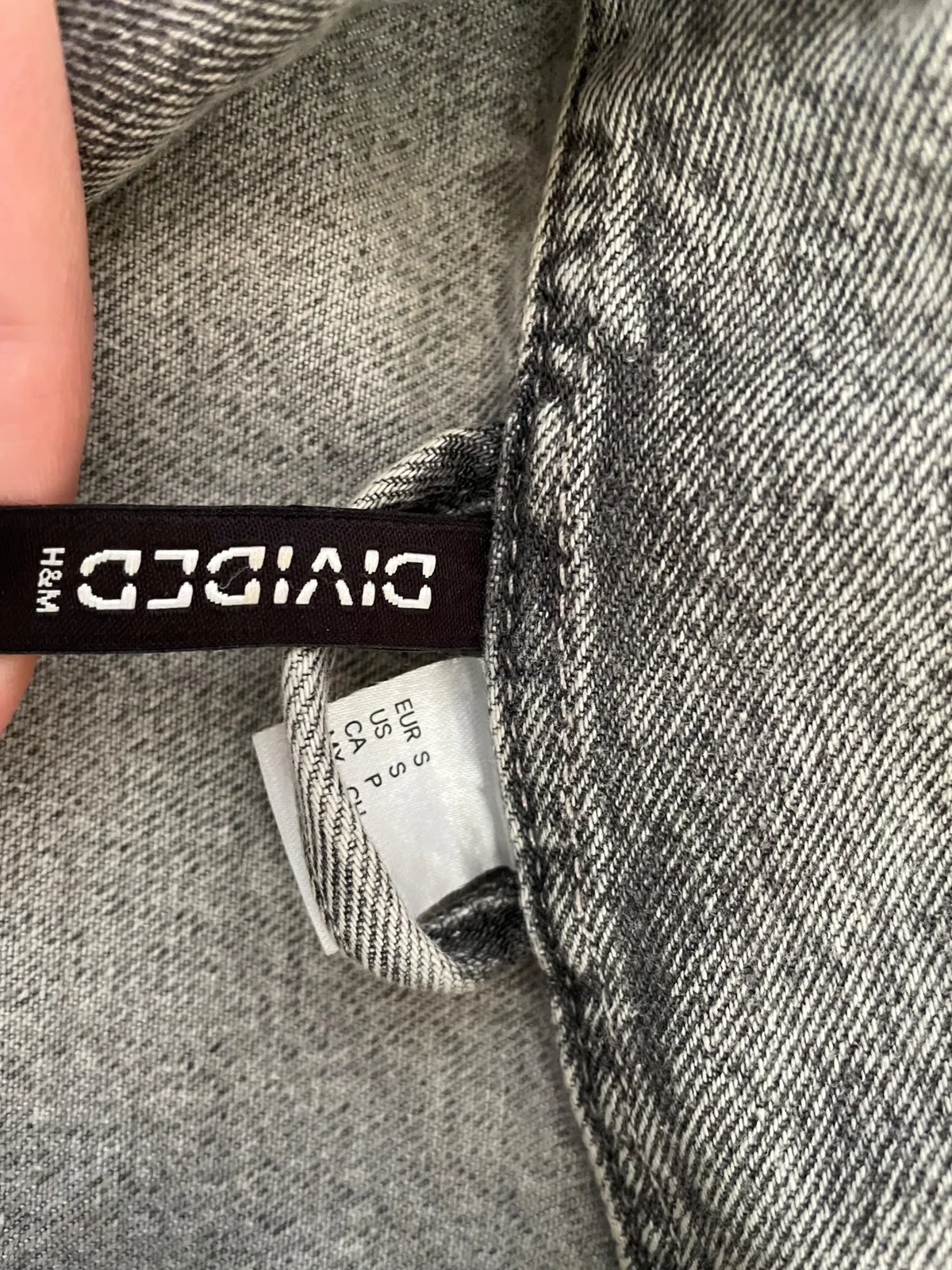 H&M siva teksas jakna | crop | veličina S