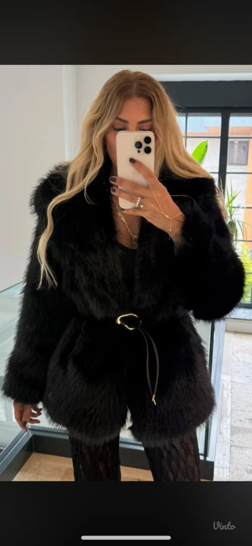 Nova Zara bundica sa kaisem