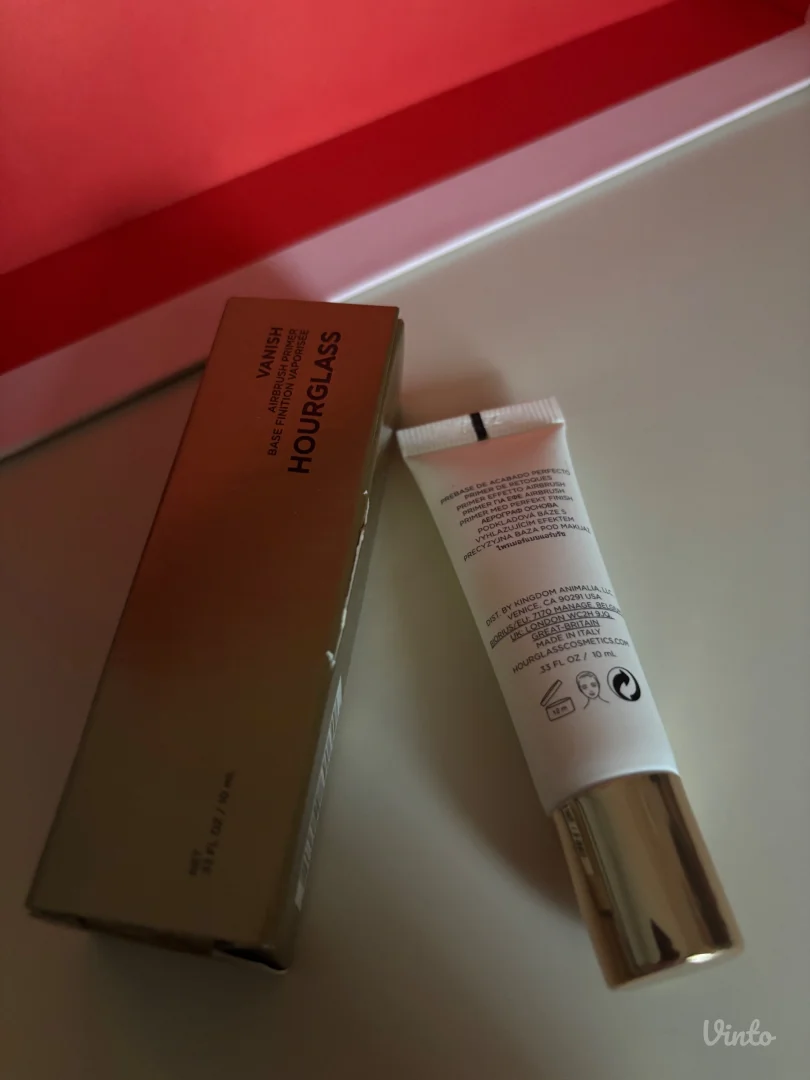 Houglass vanish prajmer za efekat filtera na koži