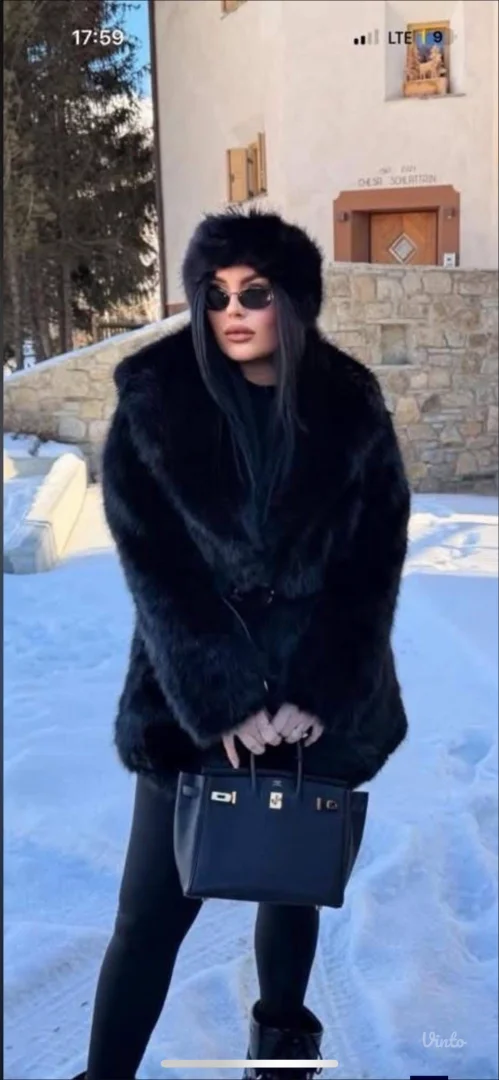 Nova Zara bundica sa kaisem