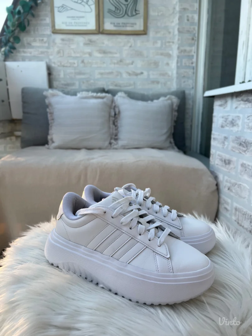 Adidas grand court platform