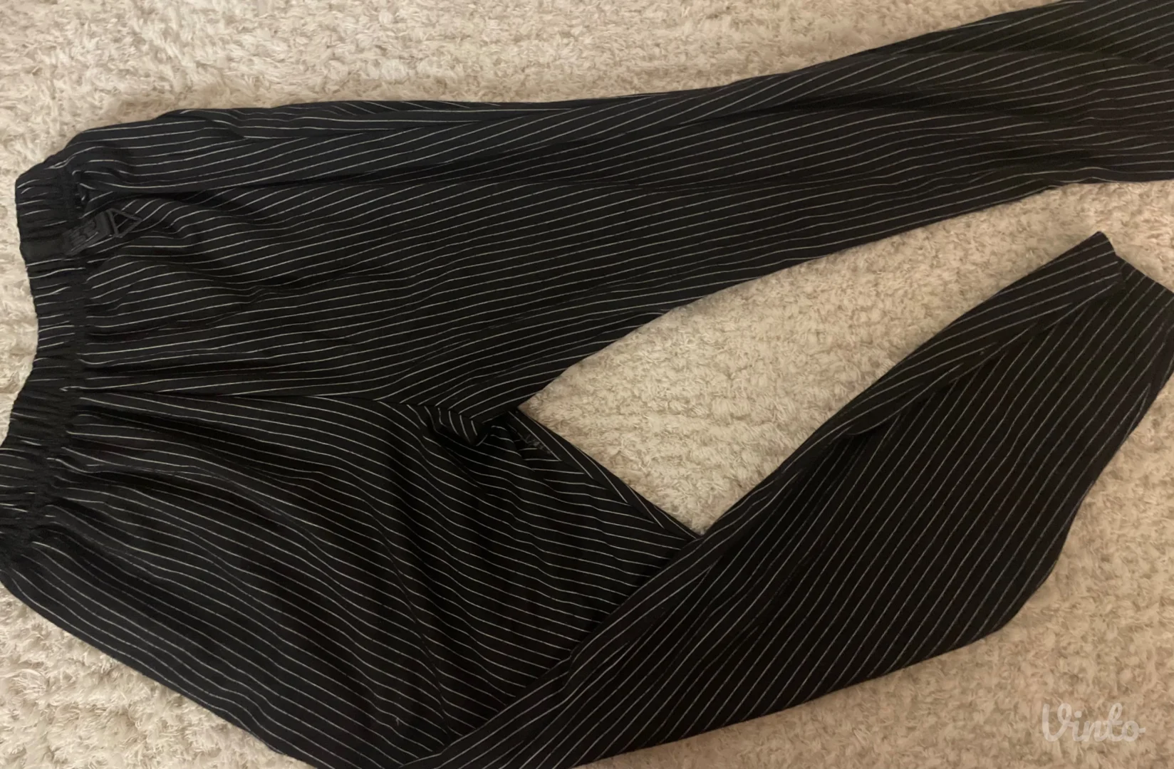 PS prugaste pantalone