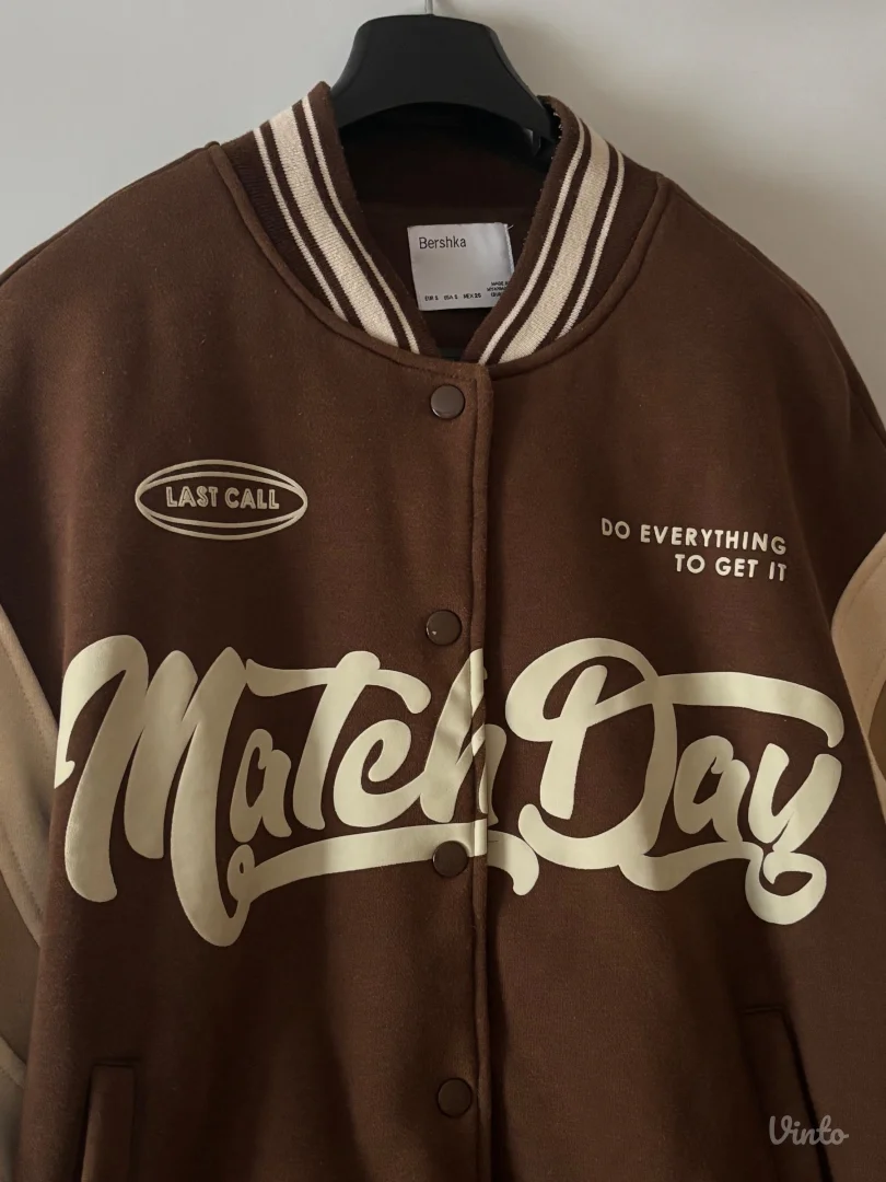 Ženska jakna (koledžica) - Bershka