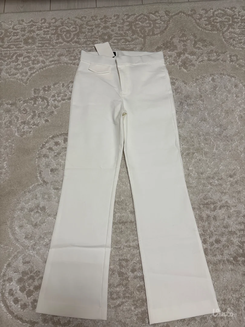 zara bele pantalone