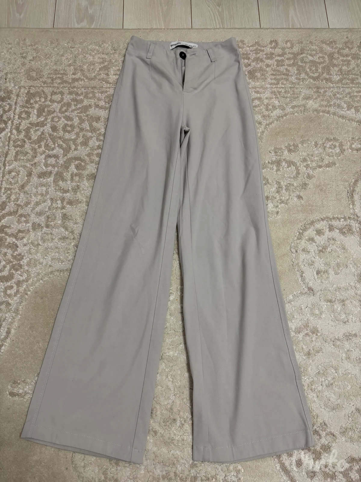 Bershka pantalone