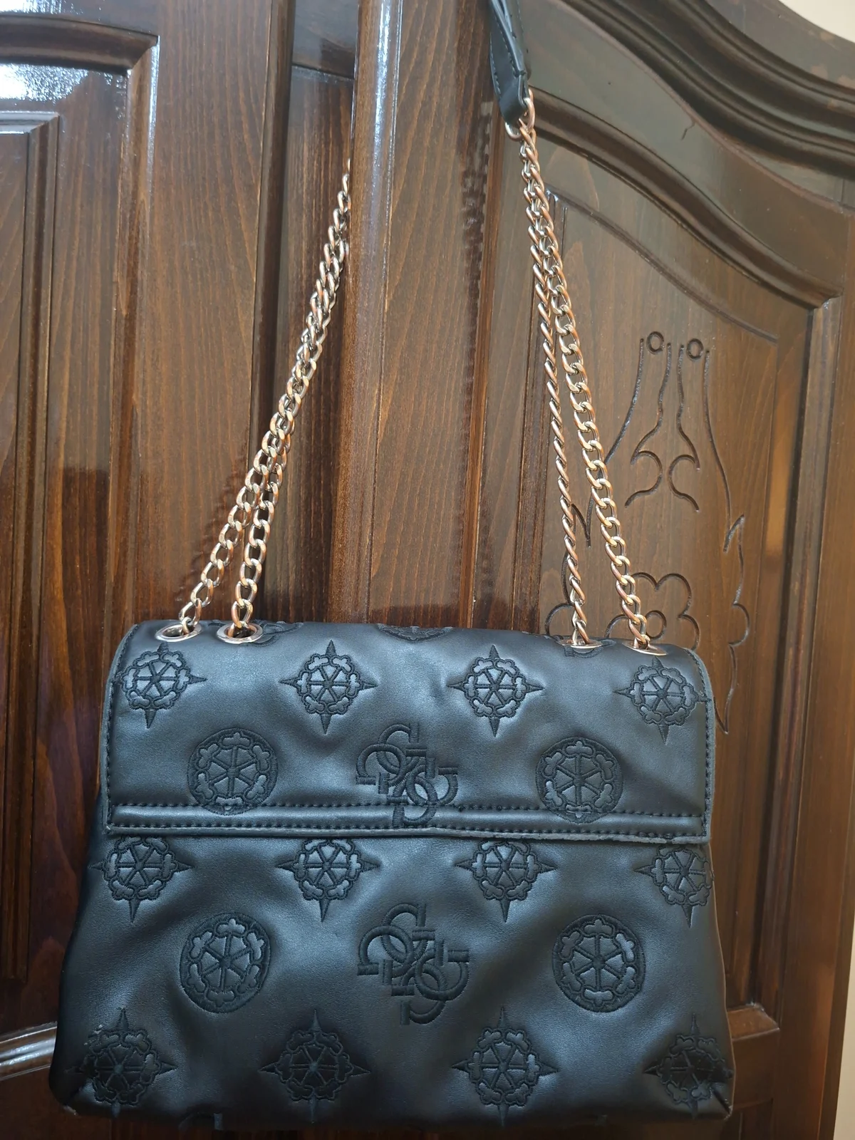 Naslov: Original Guess torbica