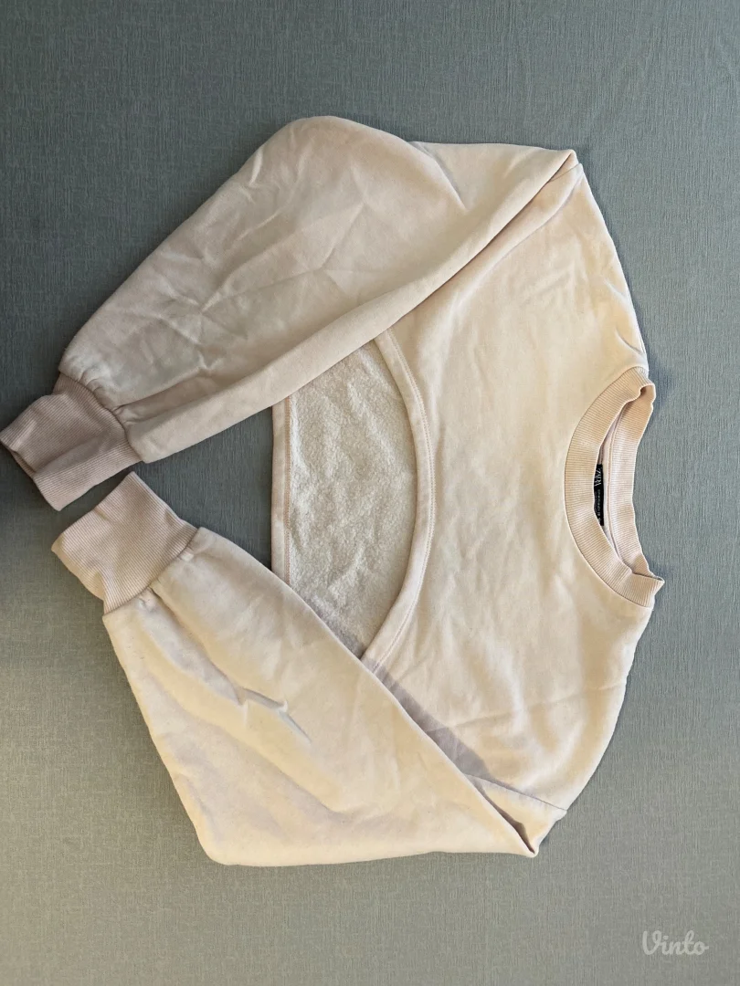 Zara atraktivni duks rukavi