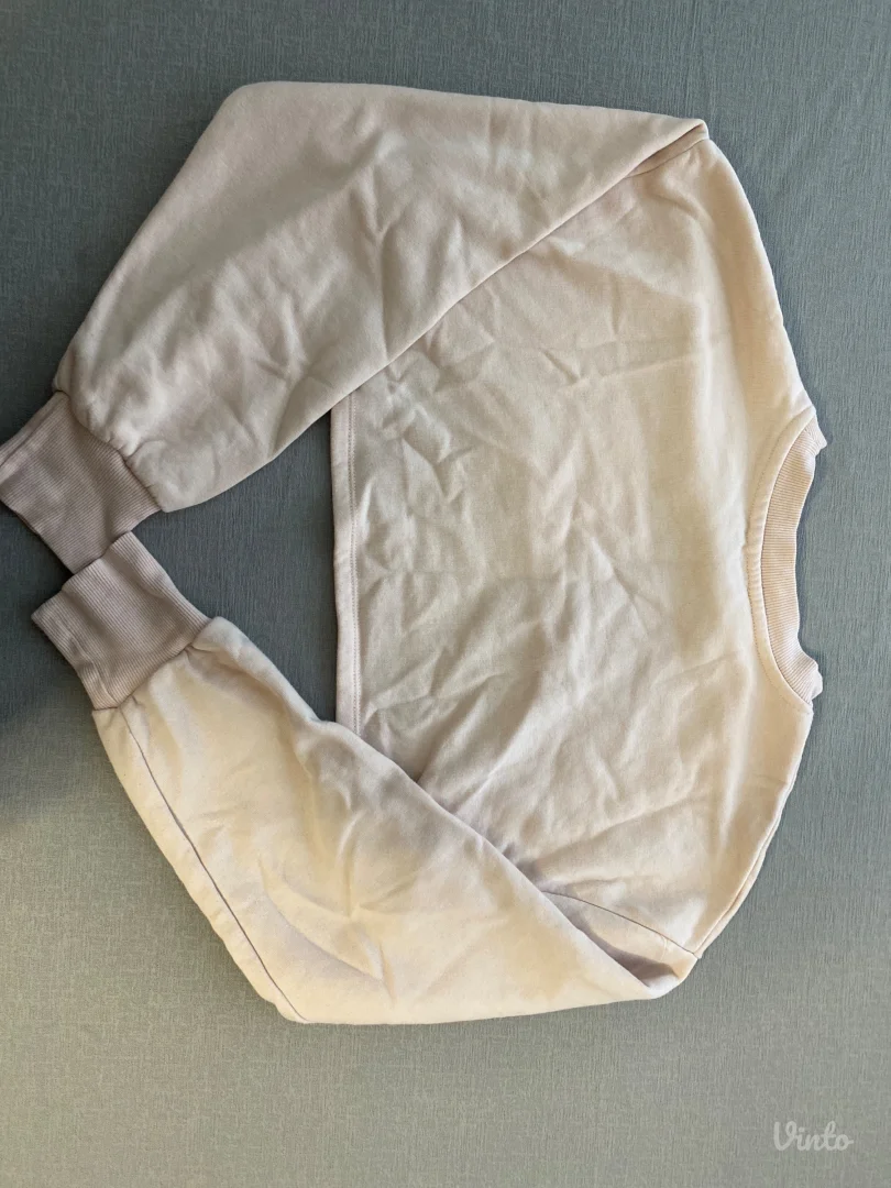 Zara atraktivni duks rukavi