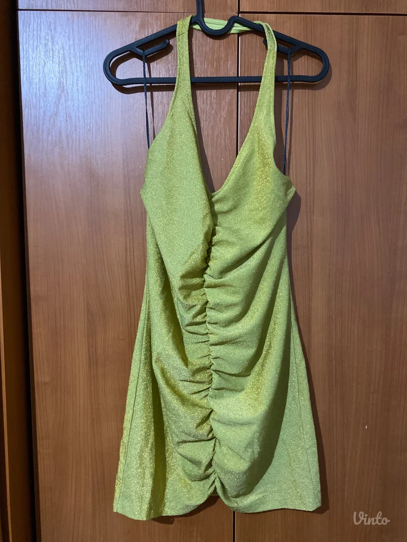 Preslatka sjajno zelena H&M divide mini haljinica