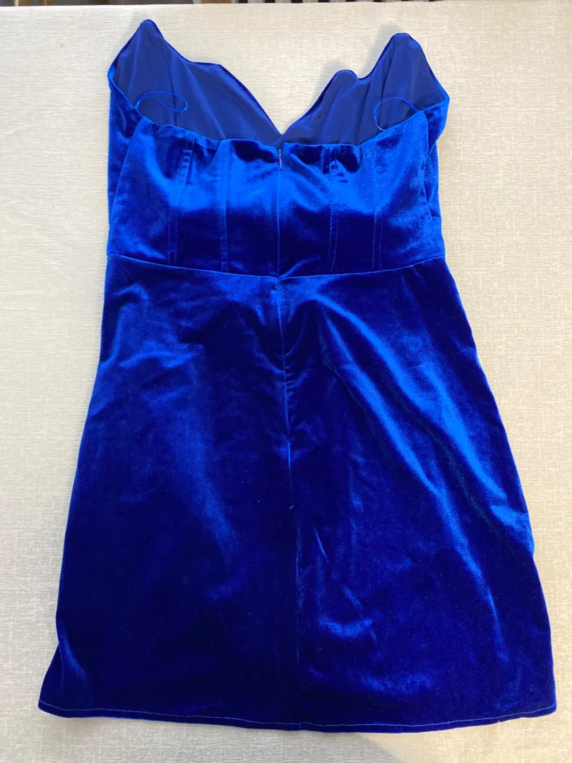 Prelepa kraljevsko plava plišana korset haljina