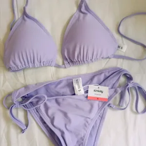 Sinsay lavanda bikini