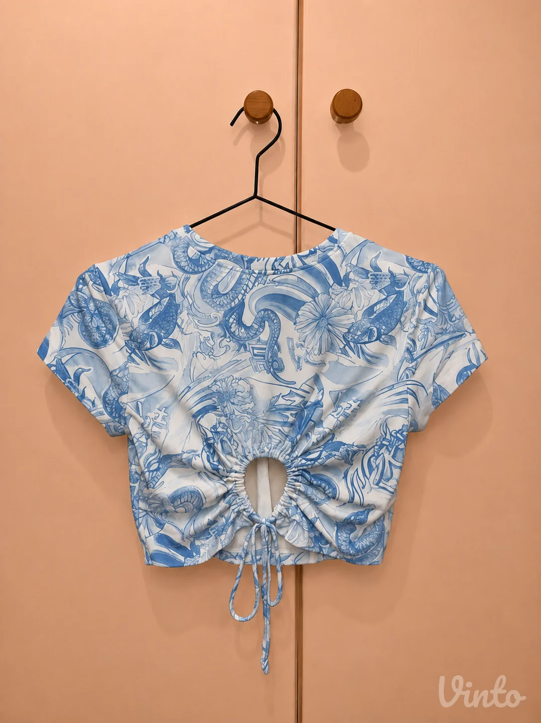 Bershka majica (nenosena)