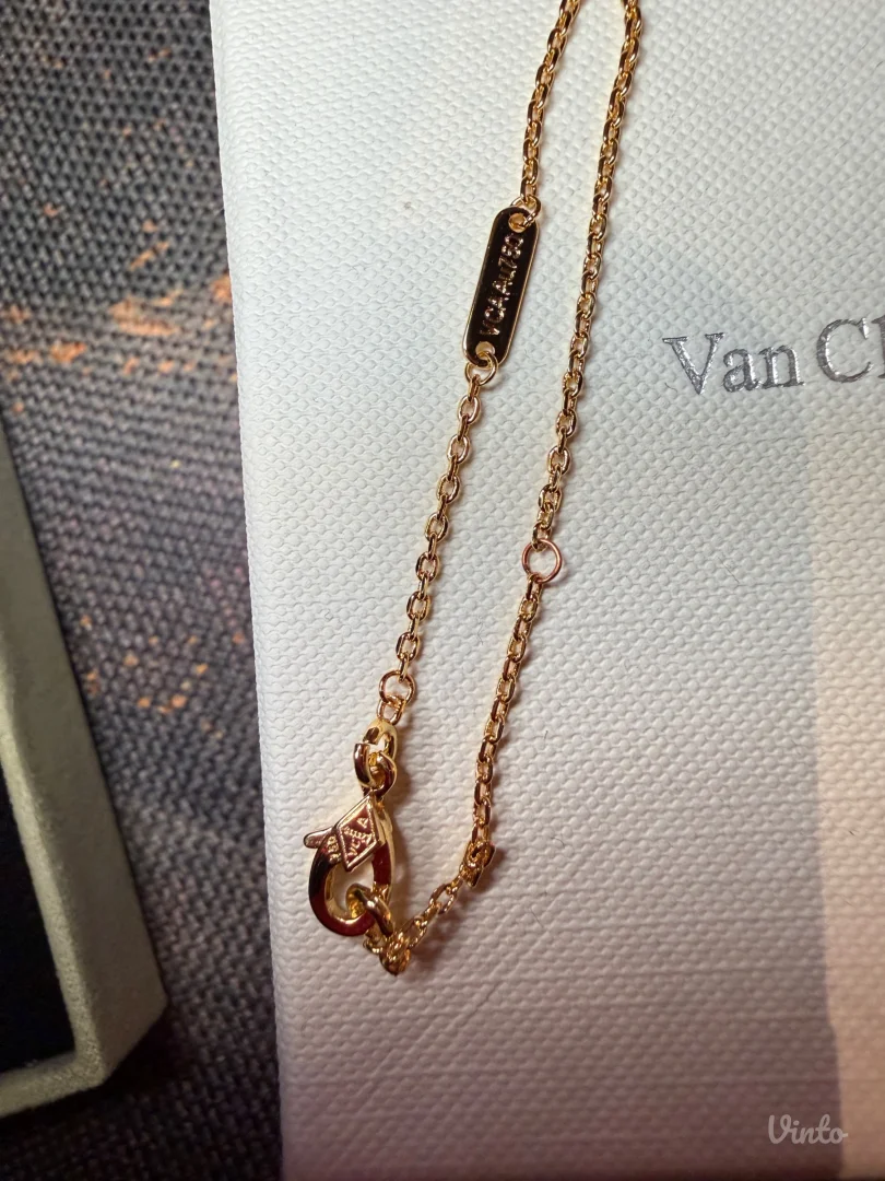Van Cleef ogrlica sa detelinom
