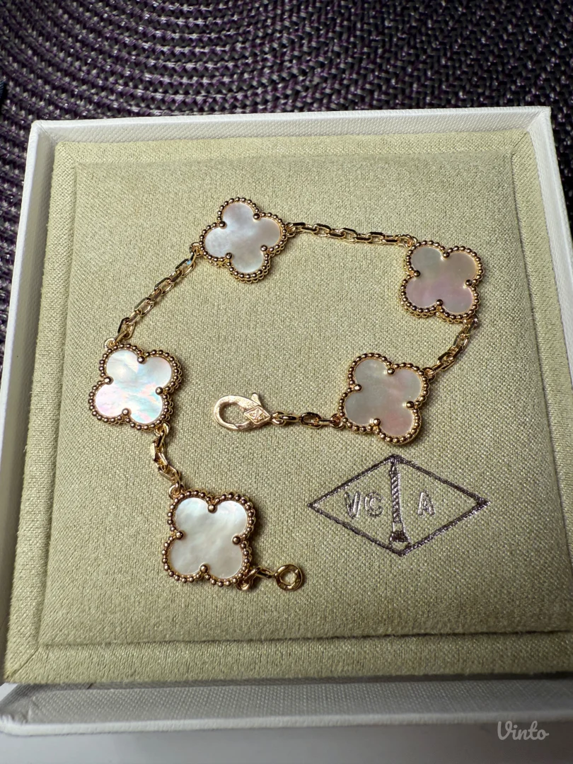 Van Cleef narukvica sa detelinama