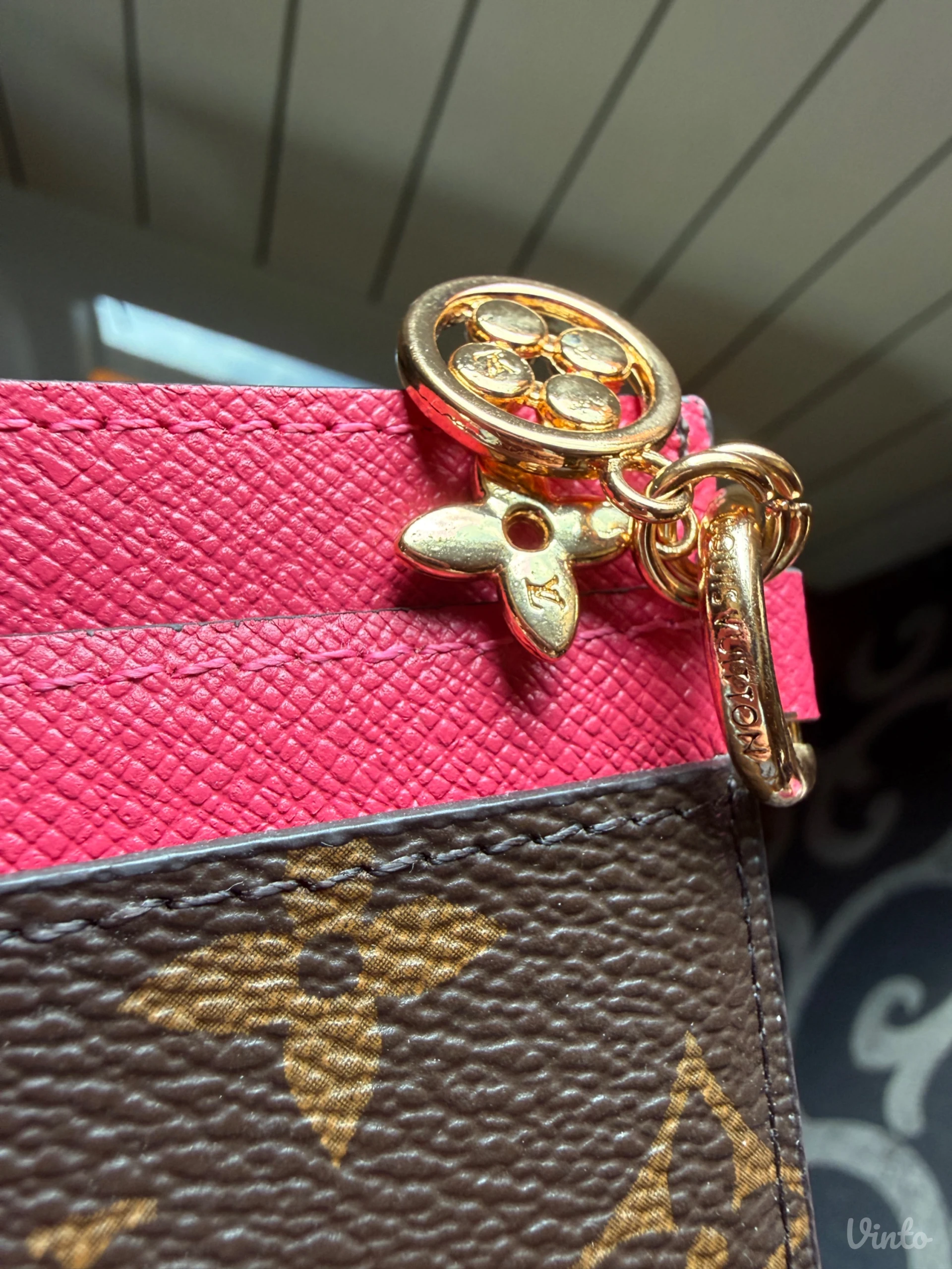 Louis Vuitton cardholder