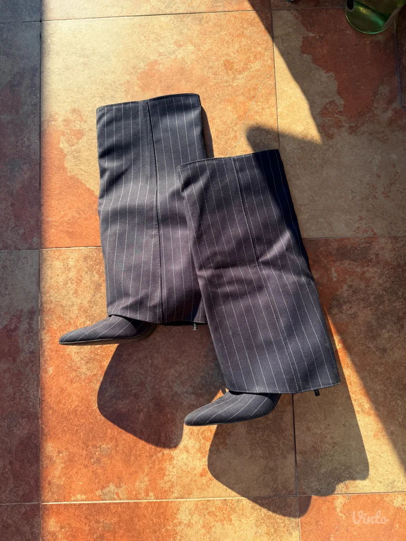 Zara cizme sa stiklom