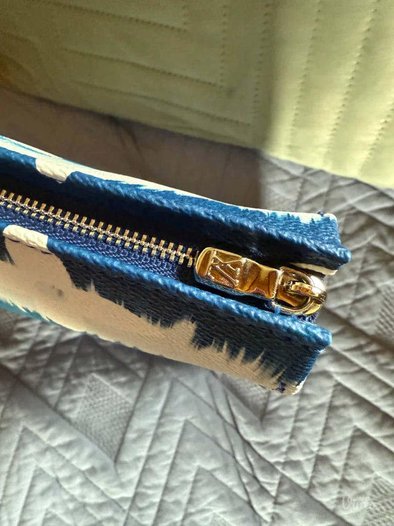 Louis Vuitton neseser