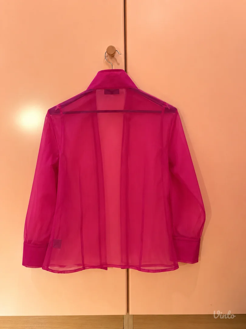 Roze prozirna kosulja