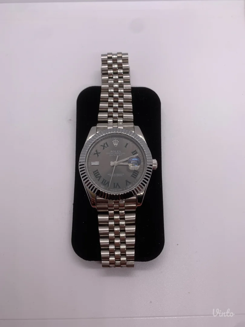 Rolex Oyster Perpetual Datejust 41mm sat