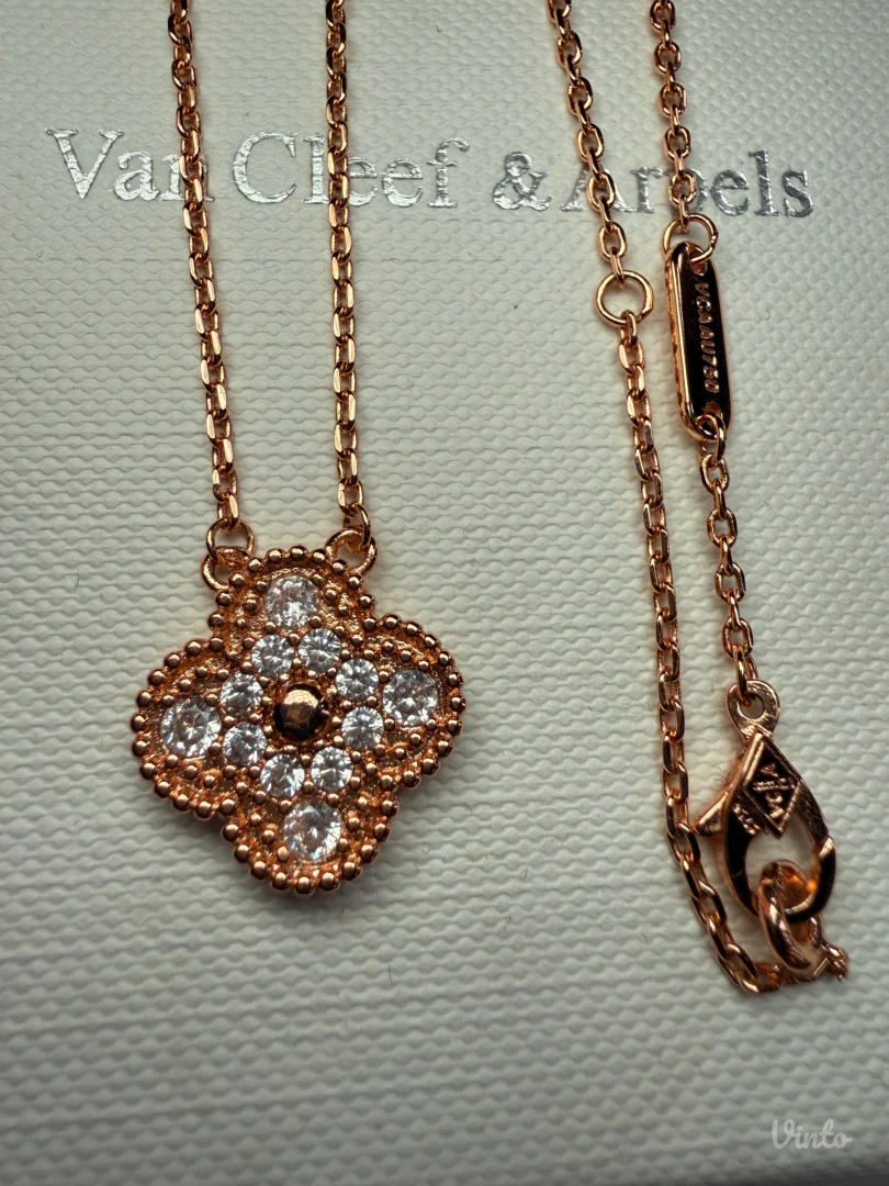 Van Cleef ogrlica sa cirkonima
