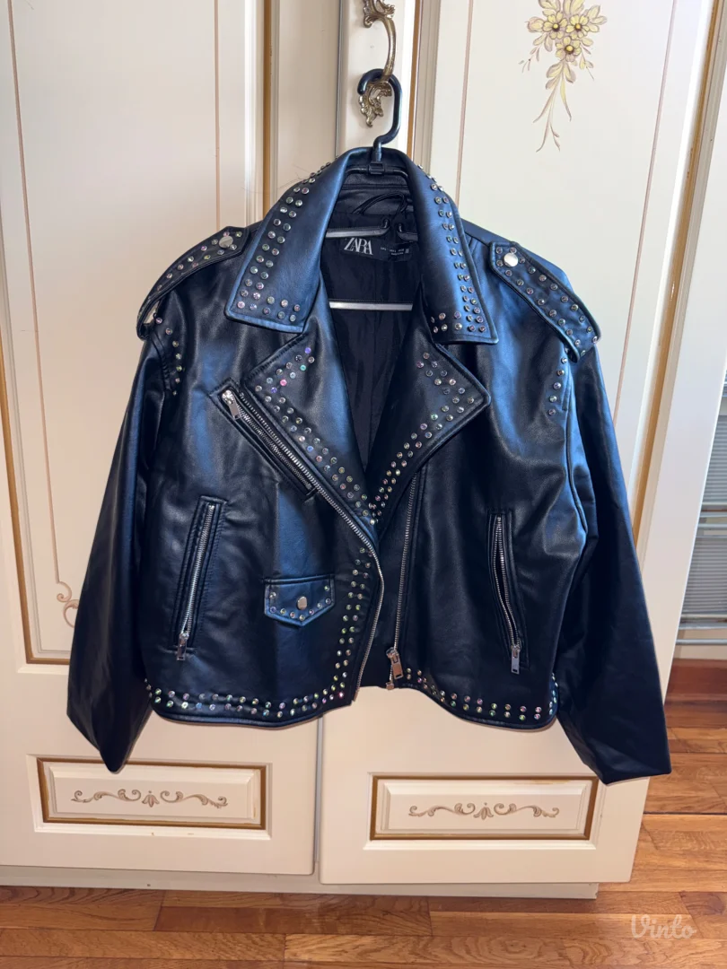 Zara kozna jakna sa cirkonima