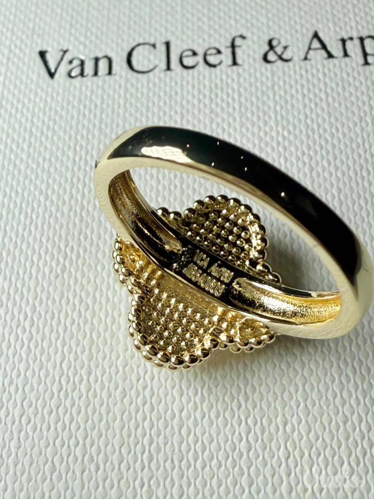 Van Cleef prsten sa detelinom