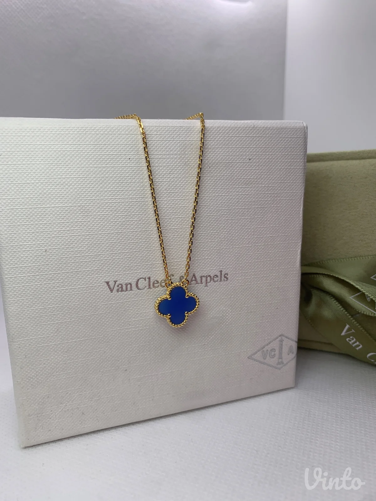 Van Cleef ogrlica sa detelinom