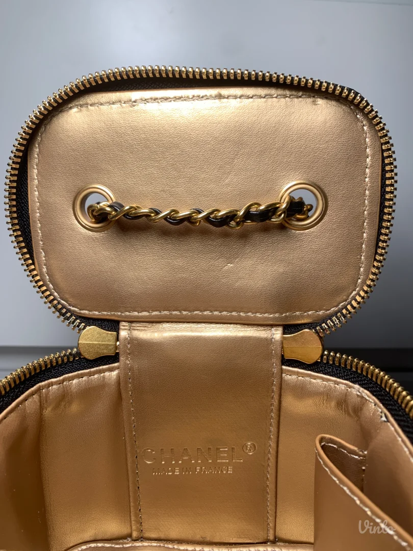 Chanel mini vanity torbica