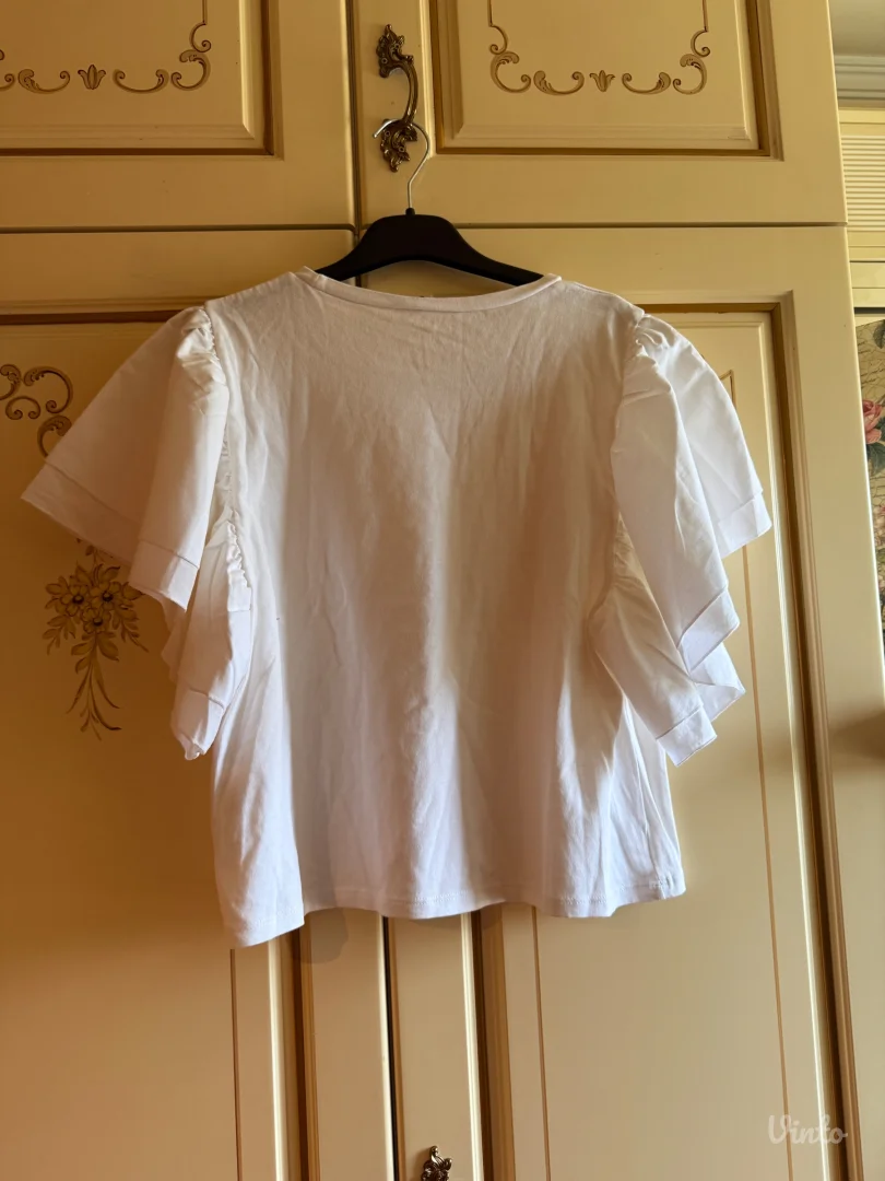 Zara majica sa karnerima