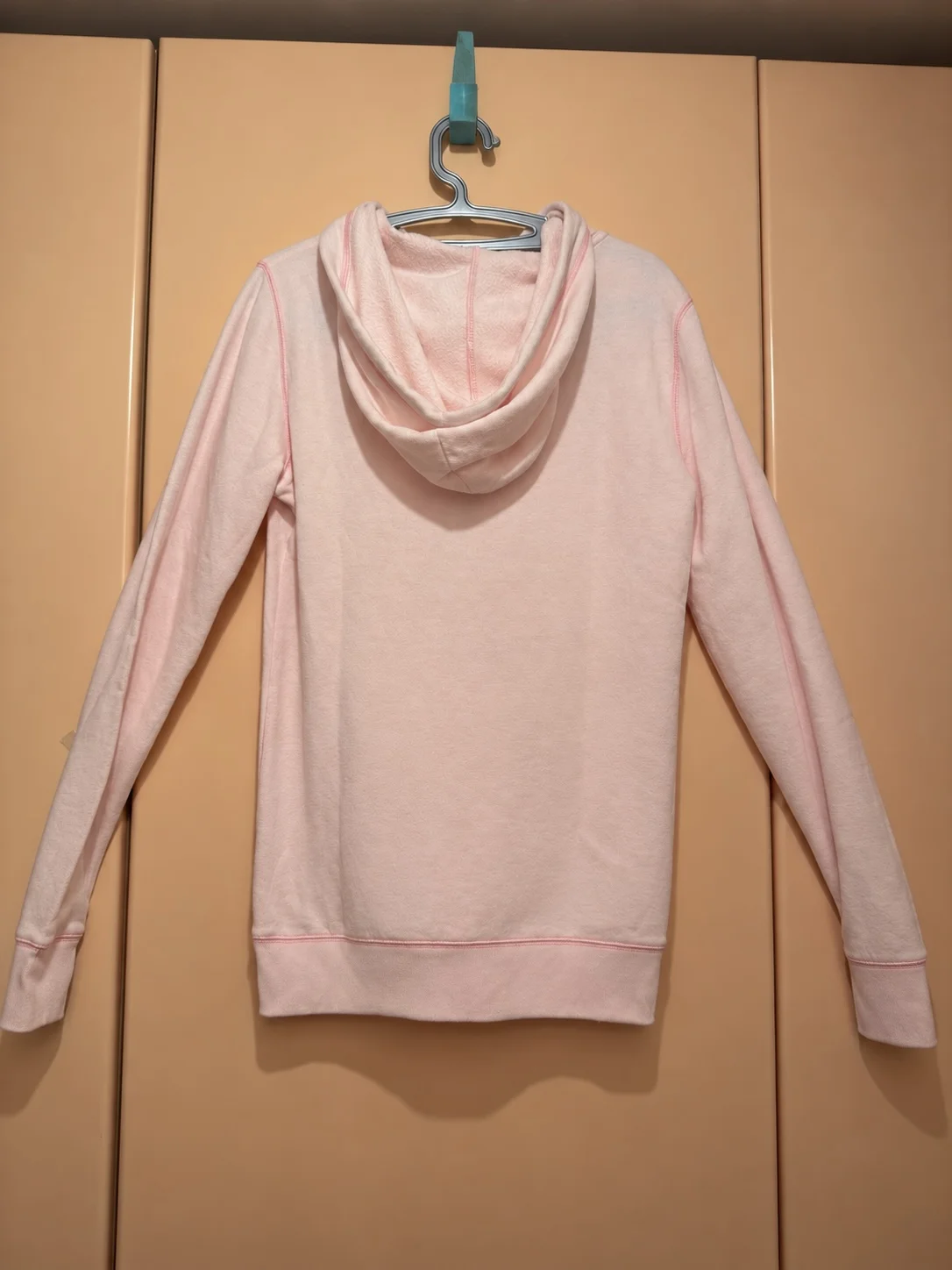 Victoria's Secret Pink duks
