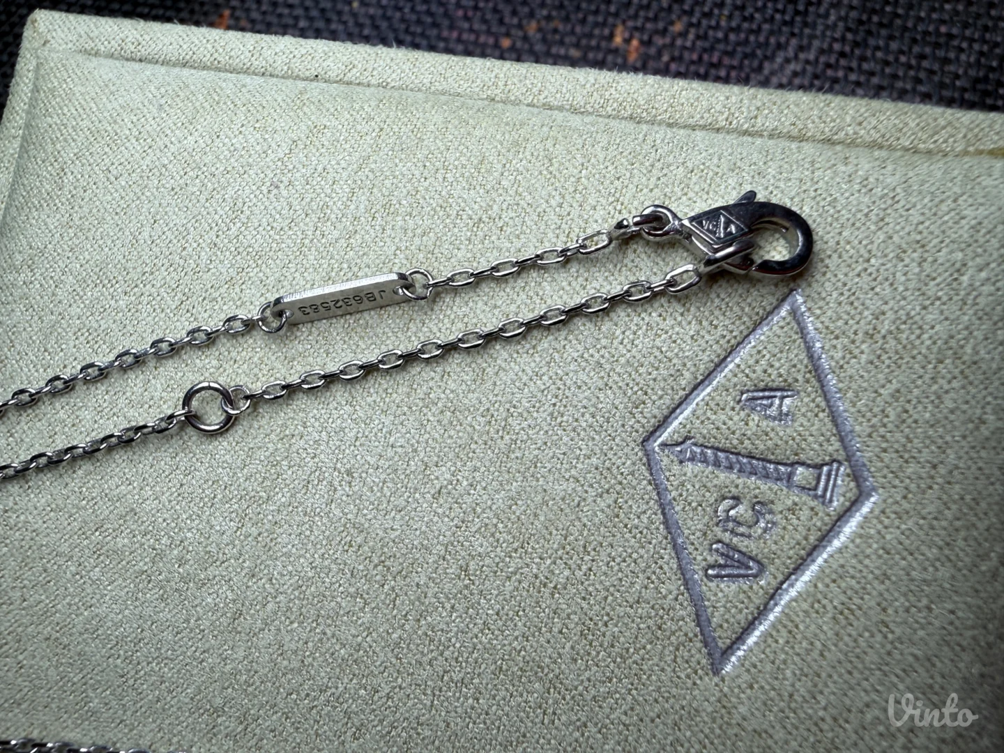 Van Cleef mini ogrlica sa cirkonima