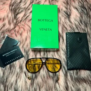 Bottega Veneta naocare za sunce
