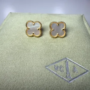 Van Cleef mindjuse sa detelinom