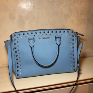 Michael Kors torba sa cirkonima