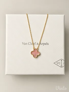 Van Cleef roze ogrlica