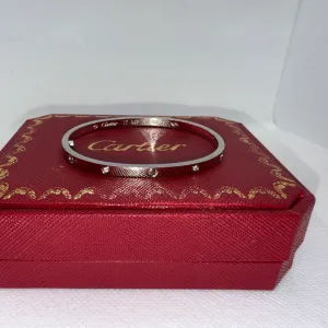 Cartier love narukvica sa cirkonima