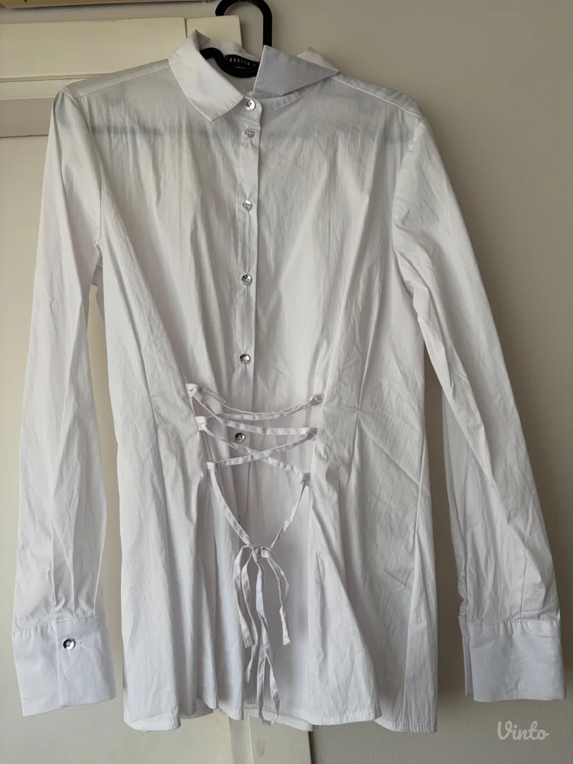 Mohito Bela košulja sa vezivanjem u struku