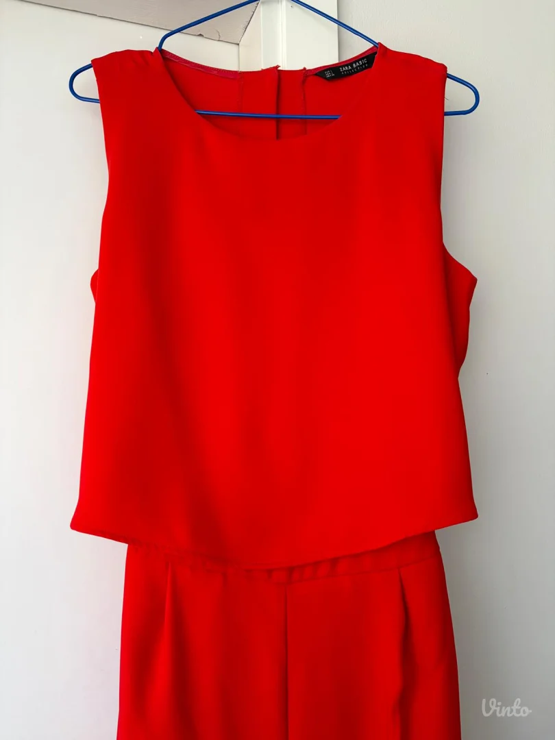 Elegantni Zarin crveni kombinezon