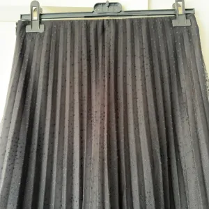 Crna Zarina plisirana suknja od tila