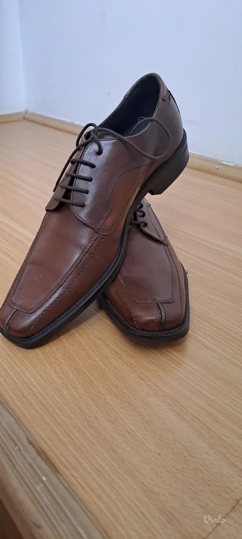 Bata nove kozne salonke