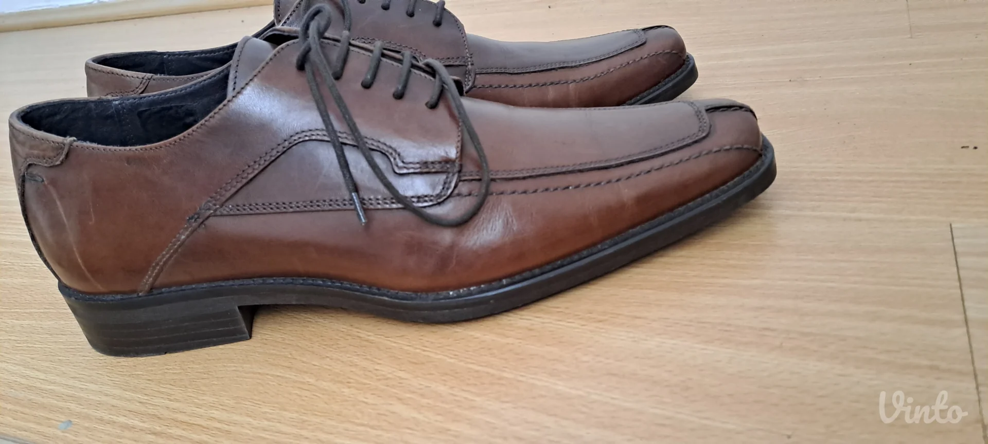 Bata nove kozne salonke