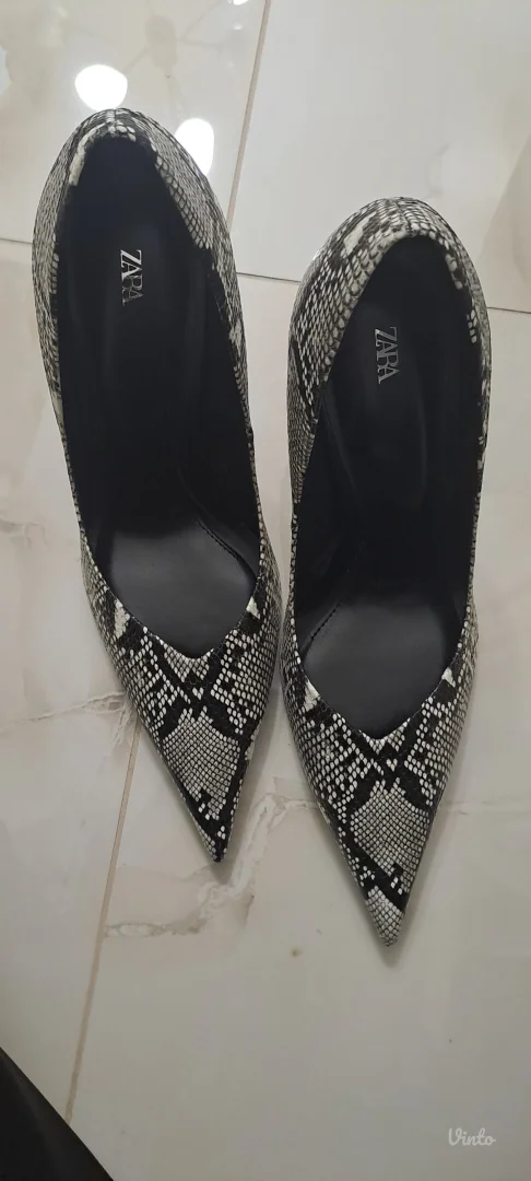 Nove Zara salonke br.42